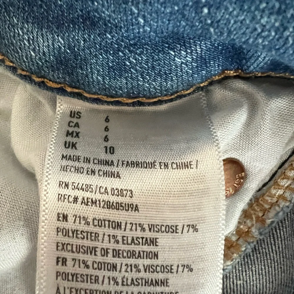 American Eagle Blue Jean Mini Skirt - Picture 3 of 3